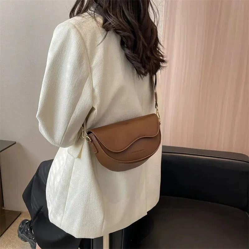Women's Vintage Saddle Shoulder Bag – Soft PU Leather, Wide Strap, Flap Closure | Yogodlns