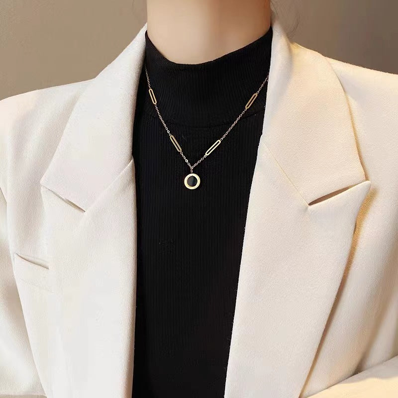 Roman Numeral Black & White Round Pendant Necklace Titanium Steel | Blanqor