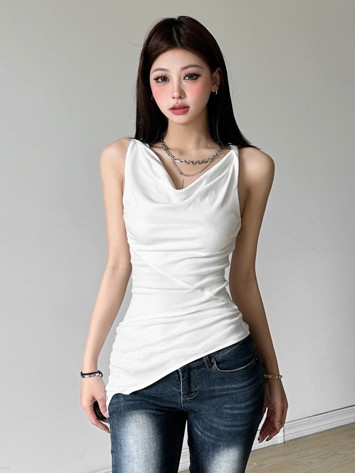 White Versatile Thin-Strap Collarbone T‑Shirt | Blanqor