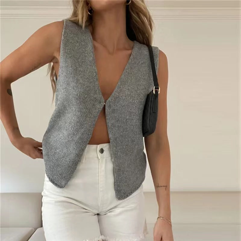 Effortless Chic Sleeveless Knit Cardigan | Blanqor