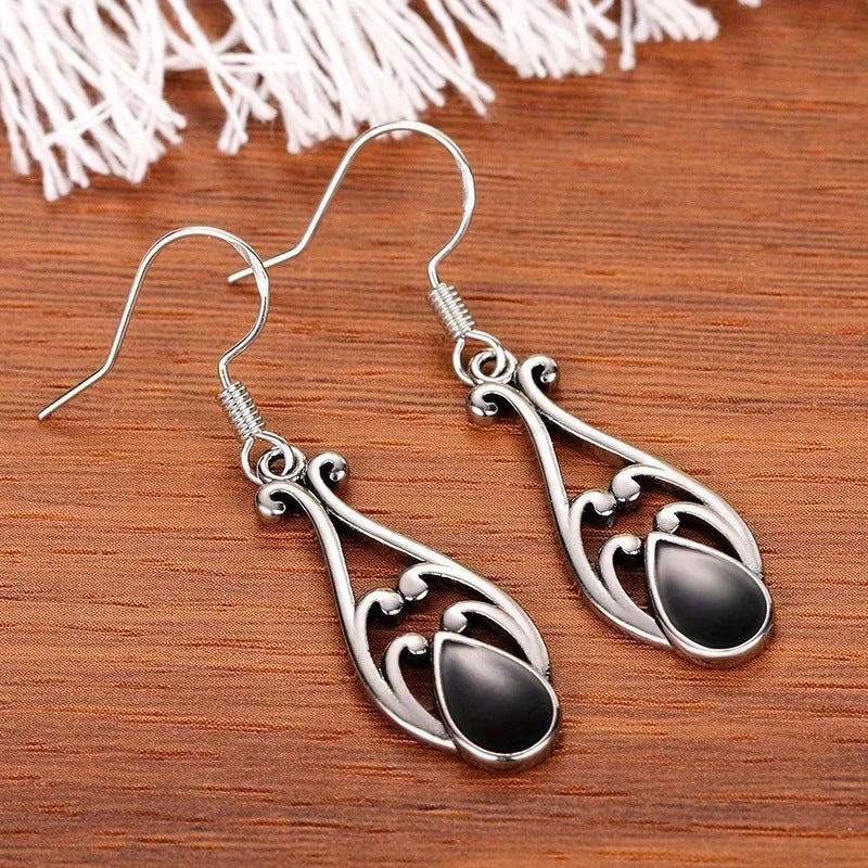 English Letter Dangle / European‑American Style | Blanqor