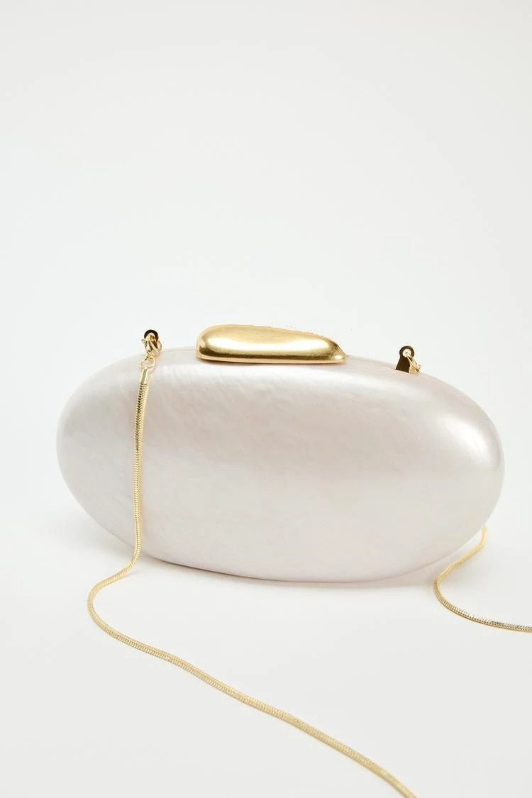 Women's Egg-Shaped Acrylic Clutch – Ivory Pearl Finish, Chain Strap | DONGSUO